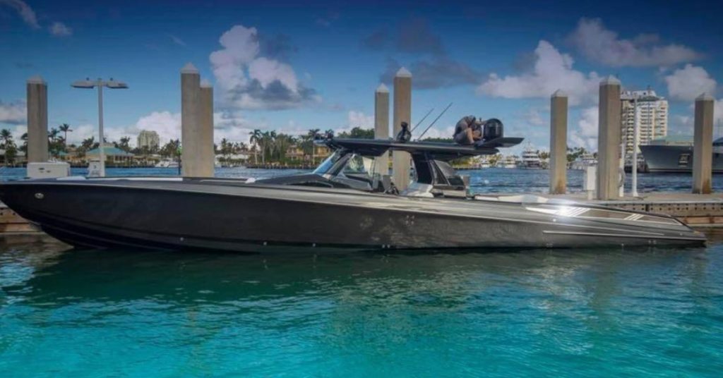 World's Largest Center Console Boats in 2017 // #OhMy65 // #GoBig