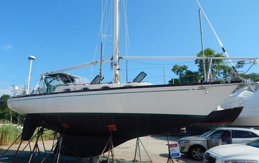 heritage 35 sailboat for sale